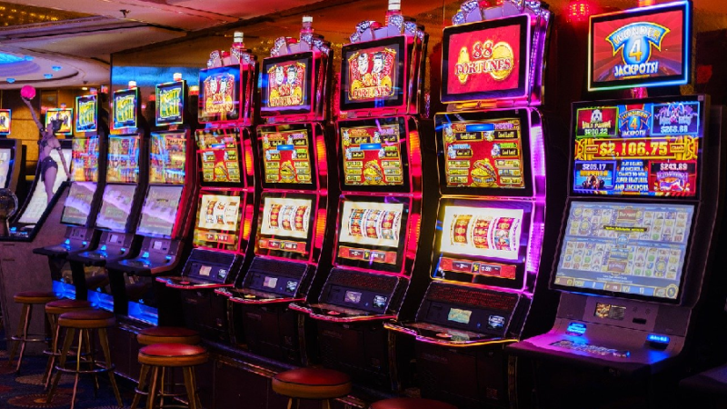 HOW TO PLAY REAL MONEY SLOT GAMES