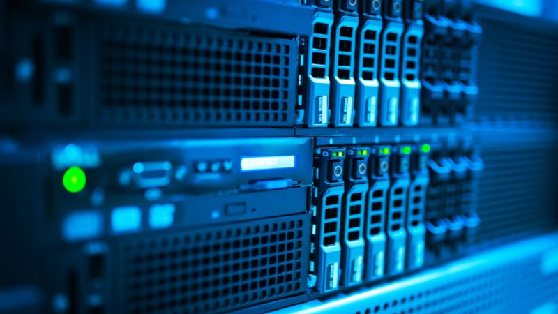 How to pick Dedicated Server Hosting Service for your business?