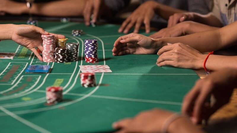 How to Play Live Blackjack Online